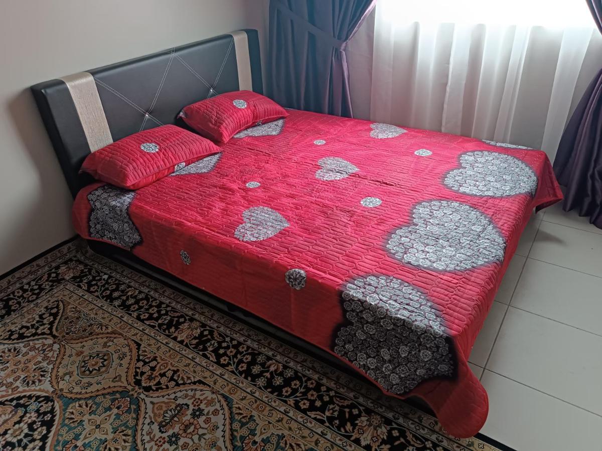 Aisy Homestay Putrajaya Cyberjaya Klia Кампунг Денгкил Экстерьер фото