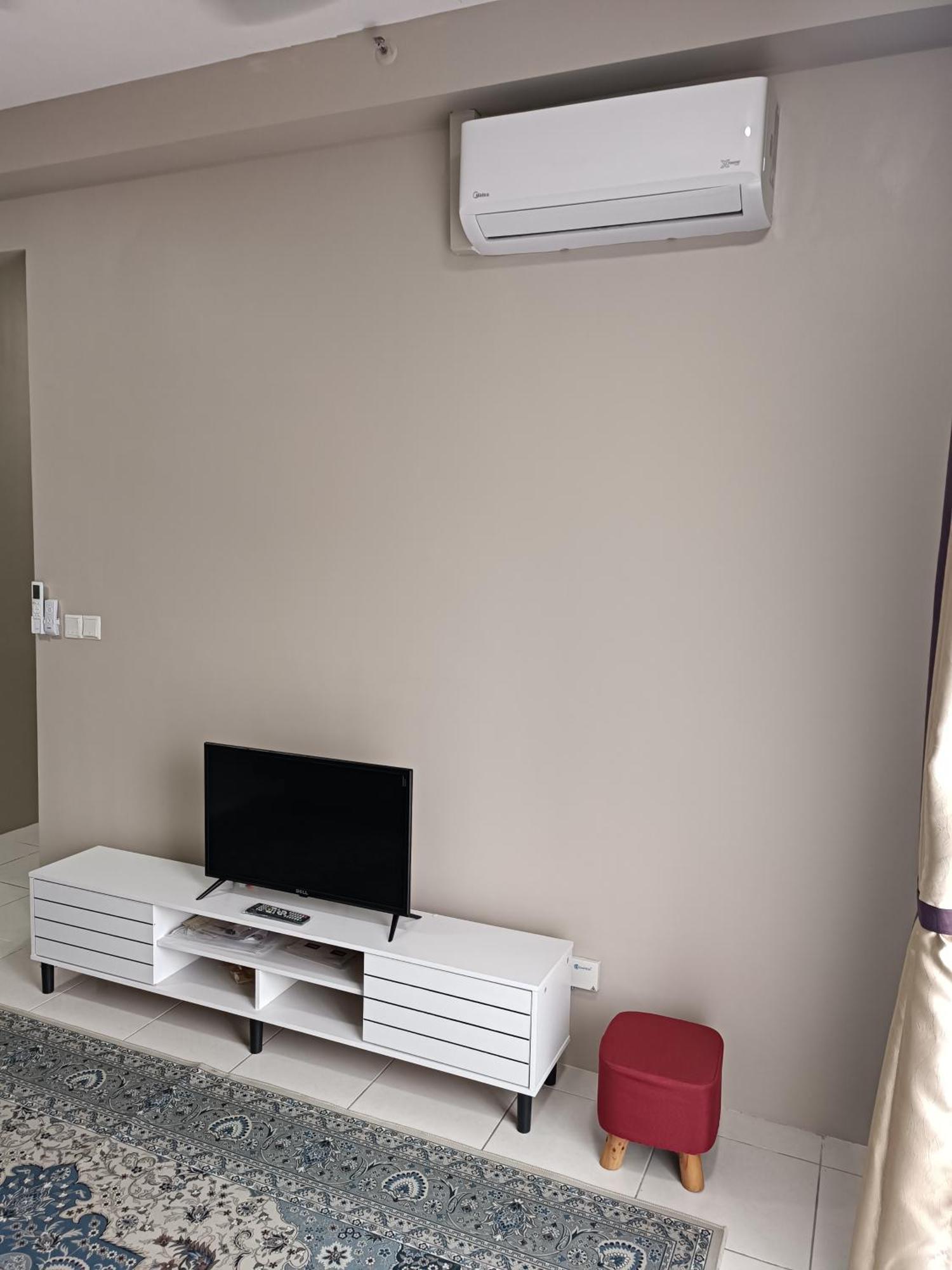 Aisy Homestay Putrajaya Cyberjaya Klia Кампунг Денгкил Экстерьер фото